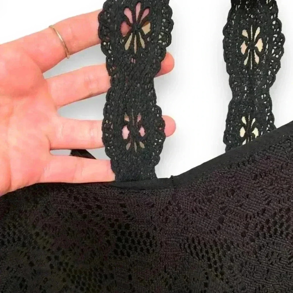 Umgee Women's Medium Black Floral Lace Ruffled Hem Back Detail Sundress - Picture 12 of 16